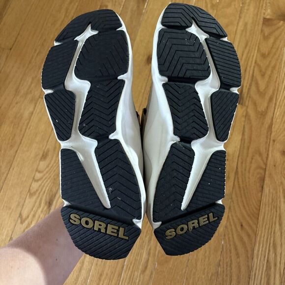 Sorel Kinetic Women's 8.5 Renegade Strap Sneakers Shoes White Walking - Picture 8 of 12